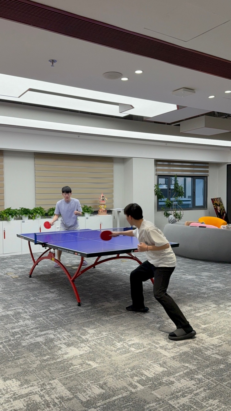 亚前锋将是