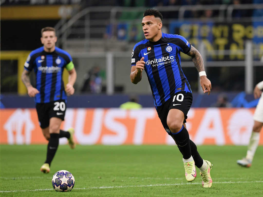 续约两赛季 续约两赛季